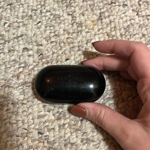 Samsung galaxy buds with charger!
